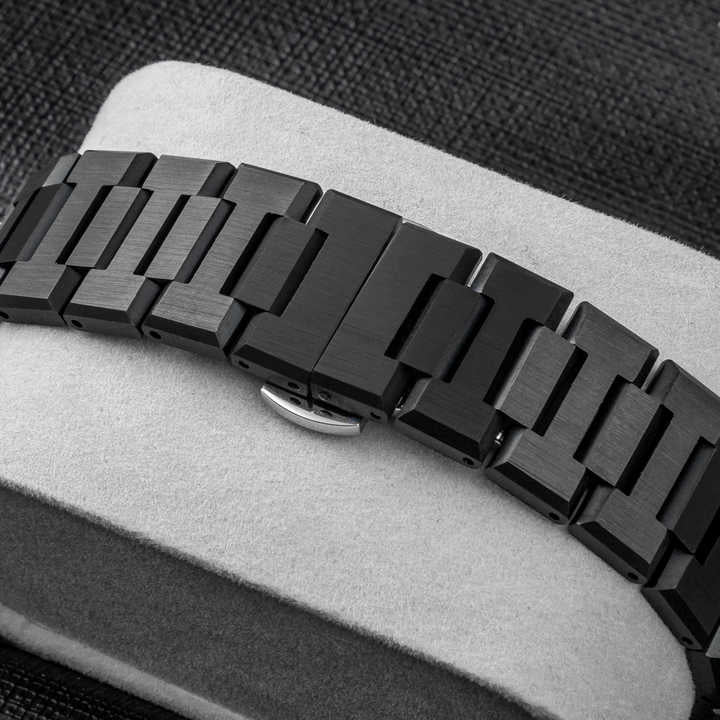 Arabic Aura Watch