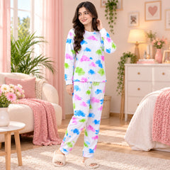 Pastel Cloud Print Women’s Long Sleeve Pajama Set