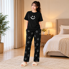Black Smiley Print T-Shirt & Pajama Set for Women